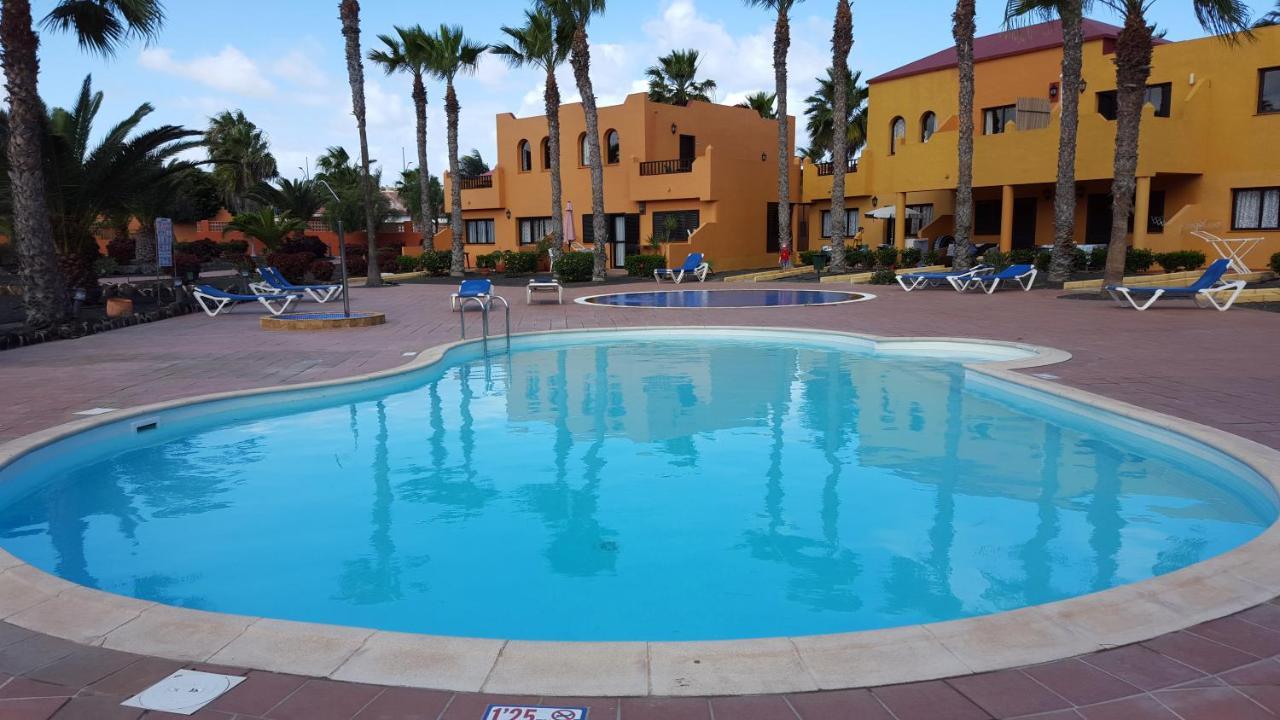 科拉雷侯Oasis Royal 3 Piscinas公寓 外观 照片