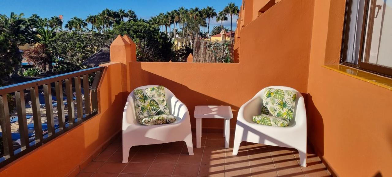 科拉雷侯Oasis Royal 3 Piscinas公寓 外观 照片